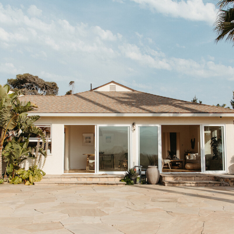 zuma beach house - camille styles malibu house - before